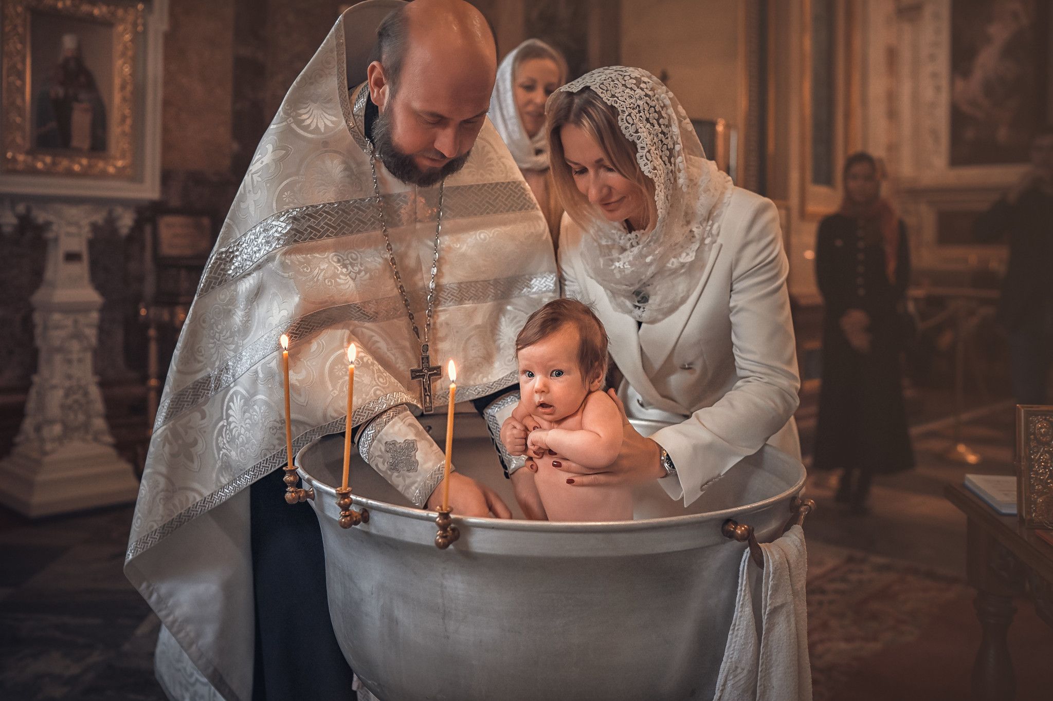 Таинство крещения в Исаакиевском соборе