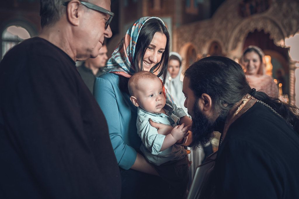 Таинство крещения в Питерском храме Шестоковской иконы Божией Матери